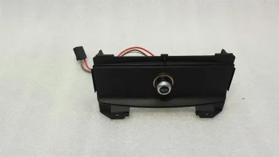 Audi A6 4G bakre konsollättare 4G0919180A konsoltrim bak