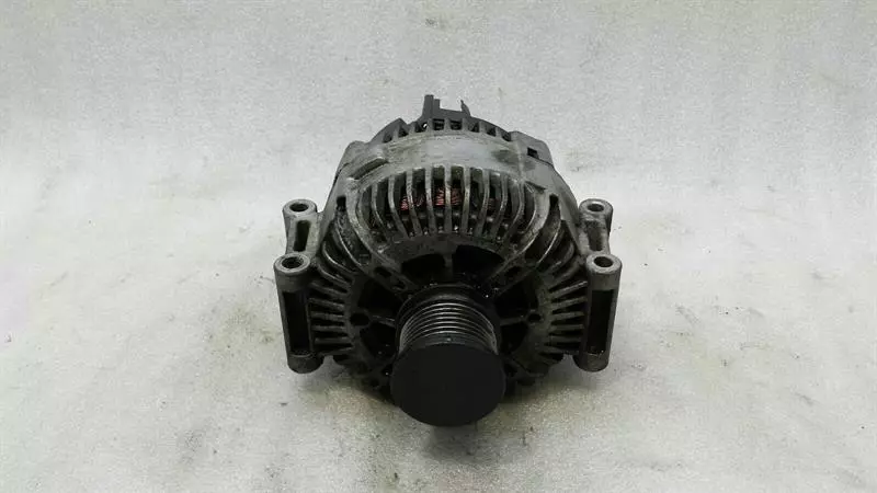 Mercedes-Benz CLK (W209) Mercedes CLK W209 Alternator A6421540402 Alternator OM642 V6 Body type: Coupe
Fuel: Diesel