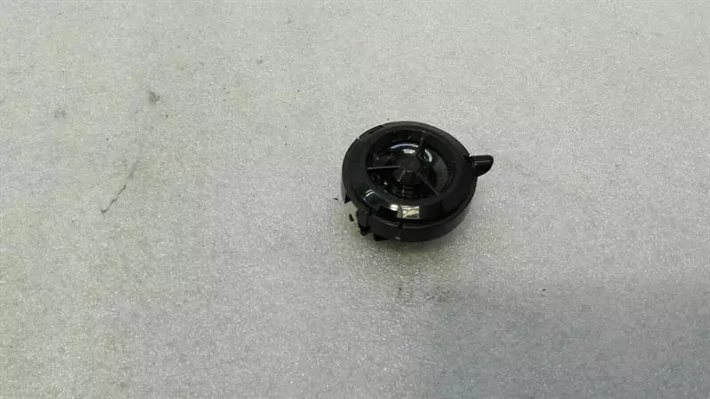 Mercedes-Benz A (W169) Mercedes E Class W207 Tweeter A2118200202 Speakers