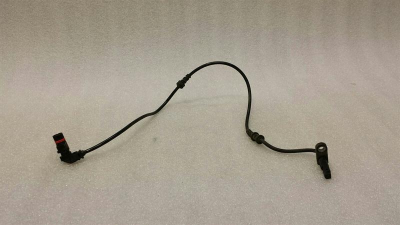 Mercedes-Benz A (W169) Mercedes E Class W207 A.B.S Sensor A2075400017 ABS Sensor Front