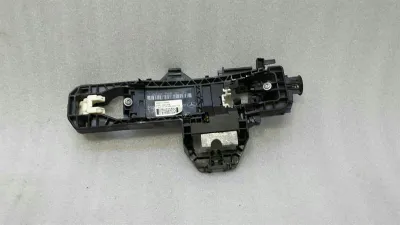 Mercedes E Klasa W207 FLH uchwyt klamki drzwi A2047600734 uchwyt klamki drzwi VL