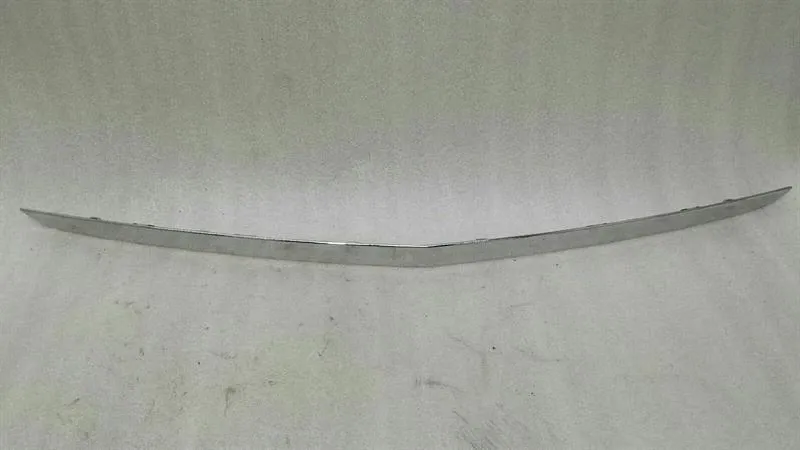 Mercedes E Class W207 boat lid molding A2077570089 tailgate strip