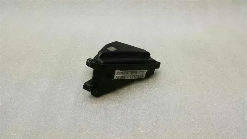 Mercedes-Benz A (W169) Mercedes E Class W207 Steering Fluid Reservior A6421400087 Power Steering Pump Reservoir