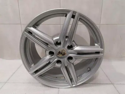 Jante alliage 19&quot; pour Porsche Cayenne 958 92a (7P5601025E)