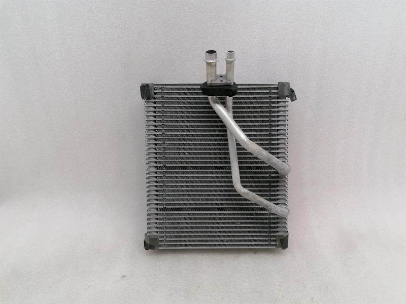 Porsche Cayenne Porsche Cayenne 958 Heater Matrix 7P0820101C Heat Exchanger Heating Cooler A/C Body type: SUV
Fuel: Diesel
