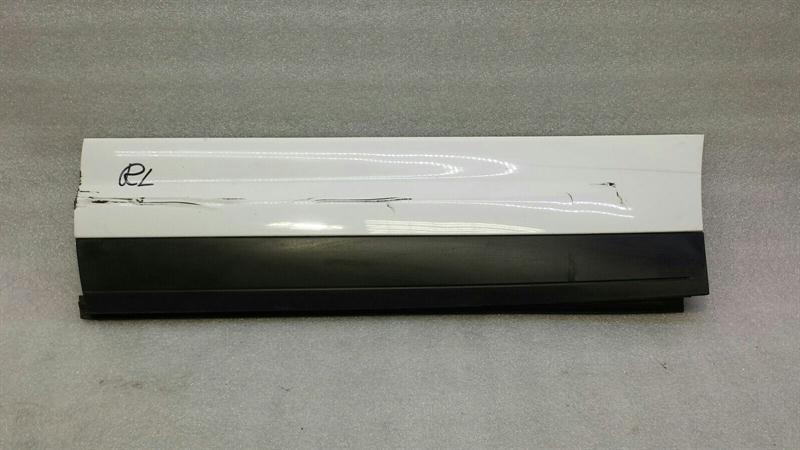 Porsche Cayenne Body Moulding