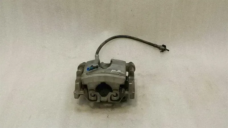 Mercedes-Benz A (W176) Mercedes C Class W205 RRH Caliper A2054230481 Rear Right Brake Caliper Body type: Estate
Fuel: Diesel