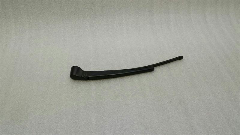 Mercedes-Benz A (W176) Mercedes C Class W205 Rear Wiper Arm Windscreen Wiper Rear Body type: Estate
Fuel: Diesel