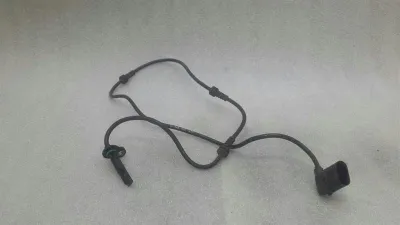 Mercedes C klases W205 A.B.S sensors A2059058003 ABS sensors C250d