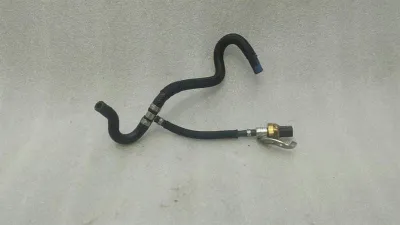 Mercedes C klass W205 Bränsletryckssensor A65107039881 Bränslesensor OM651