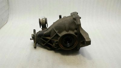 Mercedes C Klasa W205 Tylny dyferencjał A2043501314 Tylny dyferencjał 2.47
