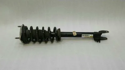 Amortisseur avant droit pour Mercedes Classe C W205 A2053208330