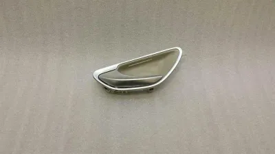Mercedes C Klasa W205 FLH Klamka wewnętrzna drzwi A2057603100 Klamka wewnętrzna drzwi przednich LI