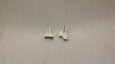 Charnière de porte arrière gauche Mercedes Classe C W205 A2057300137