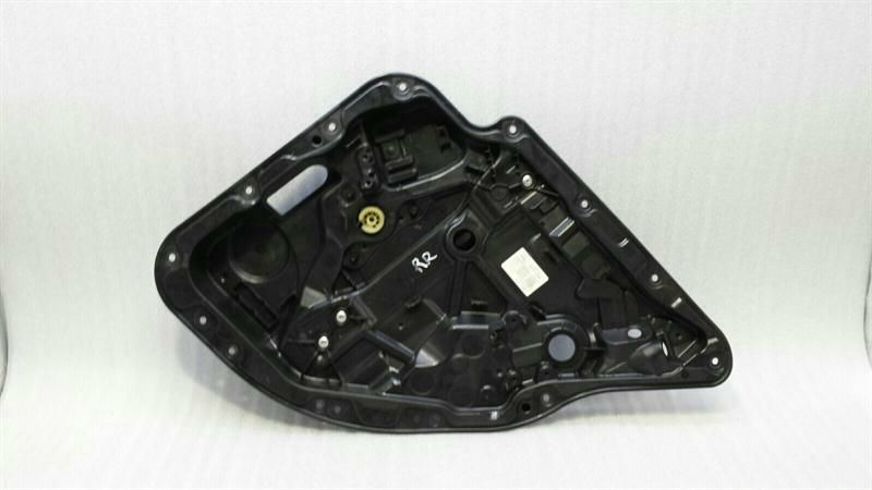Mercedes C Class W205 RRH Door Winder A2057308004 Window Regulator Rear Right c