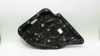 Mercedes C klase W205 RRH durvju pacēlājs A2057308004 Stikla regulators aizmugurējais labais c