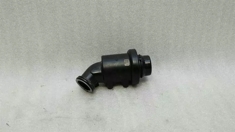 Mercedes-Benz CLS (C218) Mercedes CLS W218 Intake Pipe A6511400087 Intake Hose Intercooler OM651 Body type: Estate
Fuel: Diesel