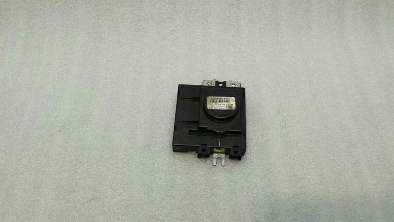 Mercedes-Benz CLS (C218) Mercedes CLS W218 Aerial / Antenna Amplifier A2189054001 Antenna Body type: Estate
Fuel: Diesel