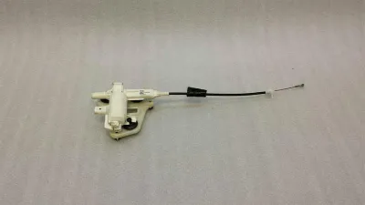 Mercedes C Class W205 Boot Lock A0999068500 Tailgate Lock Motor