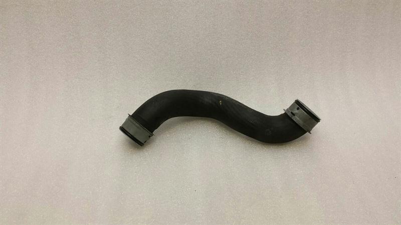 Mercedes-Benz CLS (C218) Mercedes CLS W218 Cooling Pipe A2045011682 Cooling Water Hose Hose OM651 Body type: Estate
Fuel: Diesel