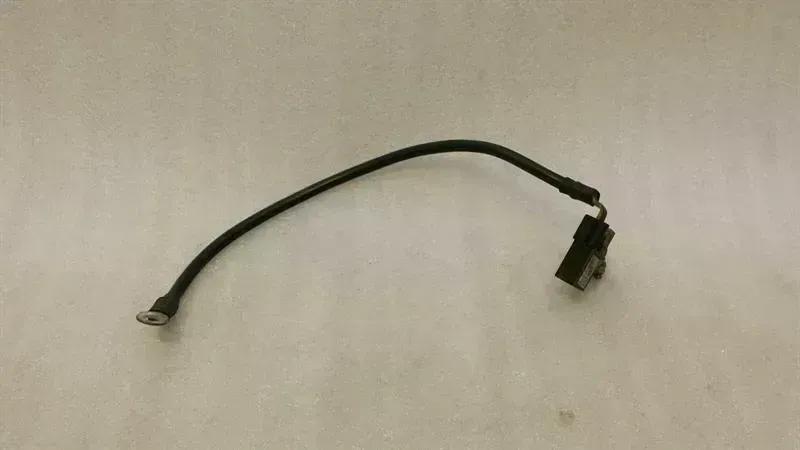 Mercedes-Benz CLS (C218) Mercedes CLS W218 Battery Negative Cable A0009052902 Wiring Harness Body type: Estate
Fuel: Diesel
