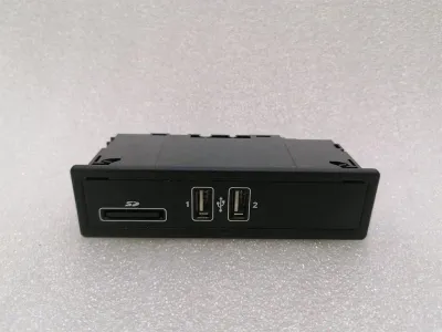 Module d&#39;entrée USB pour Mercedes Classe C W205 A2058200526 USB femelle SD