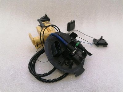Mercedes C klass W205 Bränslepump elektrisk A2054701694 Bränslepump OM651