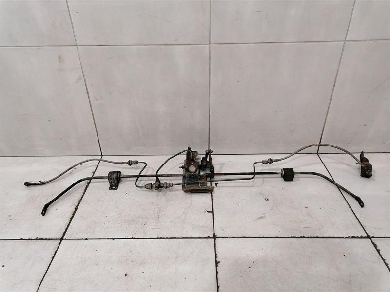 Bentley Arnage Valve BENTLEY ARNAGE T Leveling Bar PC24269PD Levelin...