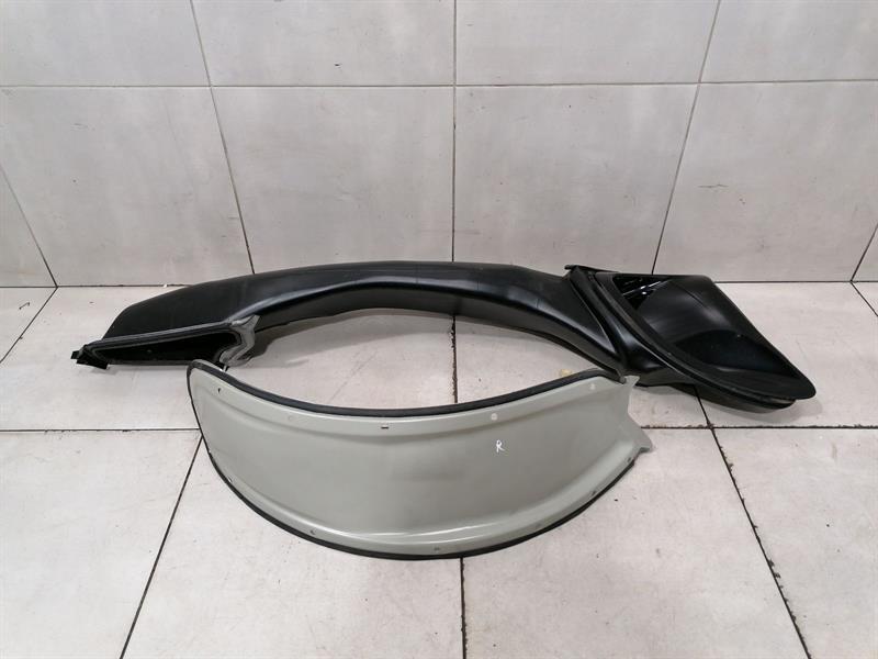 Chevrolet Corvette (C6) Porsche 911 996 turbo gt2 Intake Pipe 99657556000 Intake Hose Charging Air RH Body type: Coupe
Fuel: Petrol