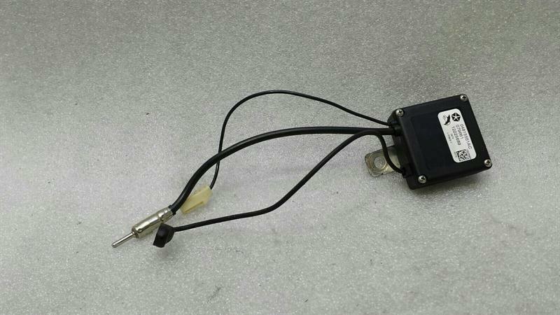 Dodge Viper DODGE VIPER SRT-10 8.3 Antenna Amplifier 04815551AC Antenna Amplifier Body type: Convertible
Fuel: Petrol