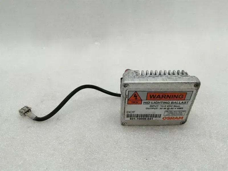 Dodge Viper DODGE VIPER SRT-10 Xenon Ballast 04865944AA Xenon Ballast Body type: Coupe
Fuel: Petrol