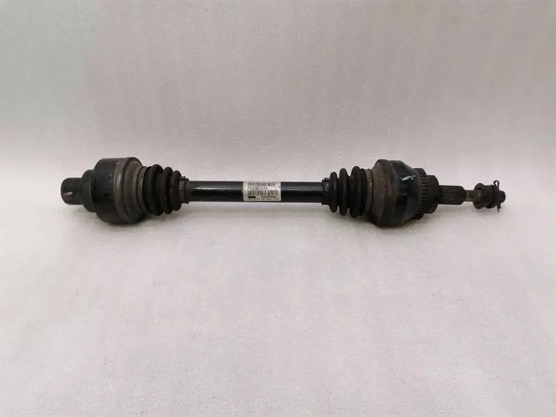 Dodge Viper Dodge Viper SRT-10 Drive Shaft Rear Right P05038200AA Rear Right Drive Shaft Body type: Coupe
Fuel: Petrol