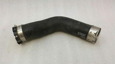 Mercedes C klases W205 starpdzesētāja caurule A2055280100 spiediena caurule starpdzesētāja caurule OM626