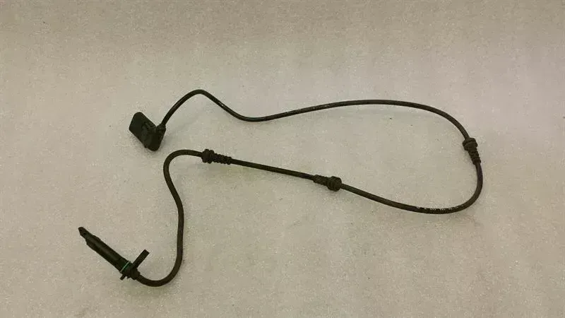 Mercedes-Benz A (W176) Mercedes C Class W205 FRH A.B.S Sensor A2059058003 ABS Sensor Front Right Body type: Saloon
Fuel: Diesel