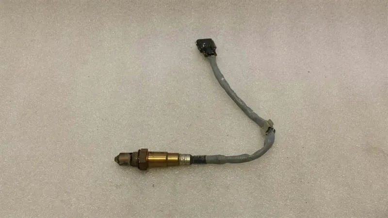 Mercedes C Class W205 Lambda Sensor 226A41733R Oxygen Sensor