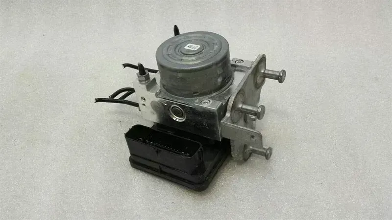 Mercedes-Benz A (W176) MERCEDES C CLASS W205 W253 A.B.S PUMP A2534312900 ABS PUMP HYDRAULIC BLOCK Body type: Saloon
Fuel: Diesel
