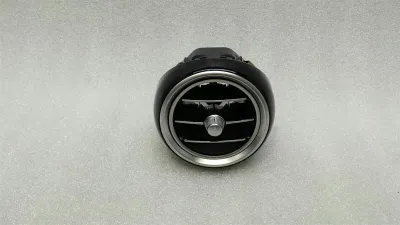 Mercedes C Klasa W205 RHD Prawy nawiewnik A2058304204 Kierownica po prawej stronie