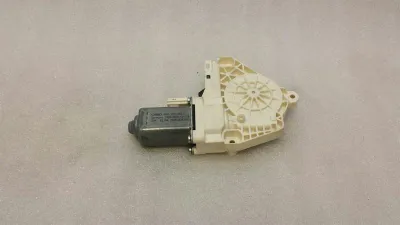 Audi S1 8X A1 right door window motor 8K0959802C window regulator motor right