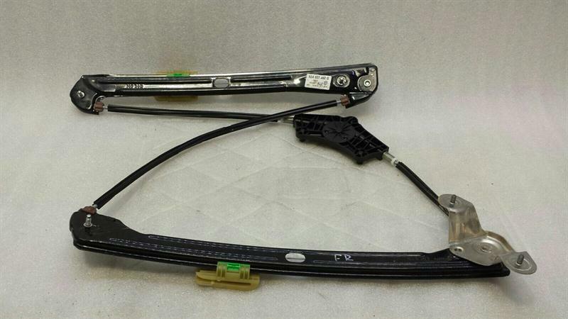 Volkswagen Golf 6 Right Front Door Winder Volkswagen Golf GTD Right Front Door Winder 5G4...