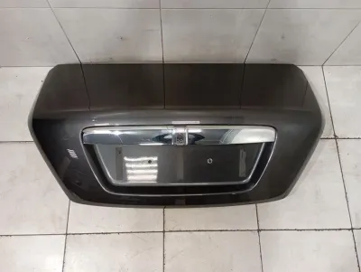ROLLS ROYCE WRAITH RR5 COUPE Laivas vāks 41007312264 Bagāžas nodalījuma durvis