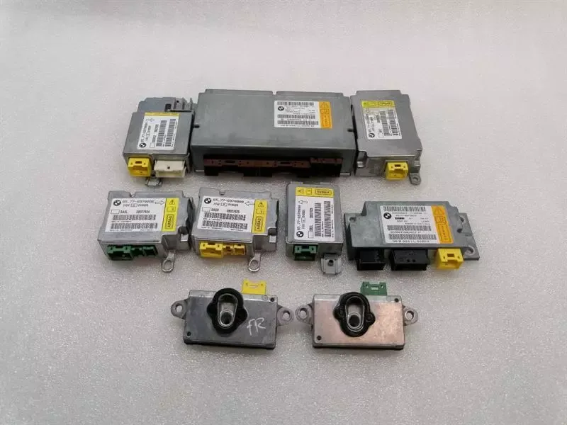 Rolls Royce Phantom MK7 VII 7 Safety Module ECU 65770400753 Air Control Unit SRS