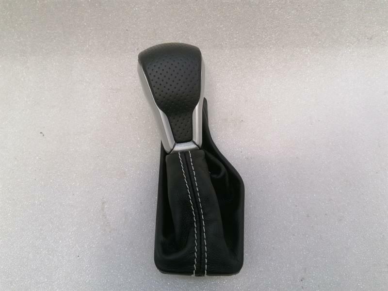 Jeep Grand Cherokee (WL) 2021-... JEEP GRAND CHEROKEE WK2 MK4 Gear Knob SRT Shift Button SRT8 RHD 11873840A