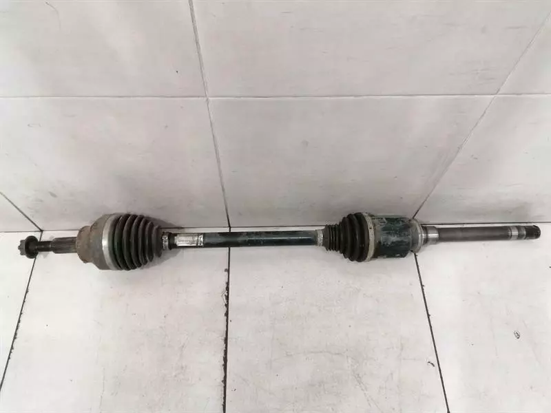 Jeep Grand Cherokee (WL) 2021-... JEEP GRAND CHEROKEE WK2 MK4 Right Drive Shaft 68193660AA Drive Shaft Right