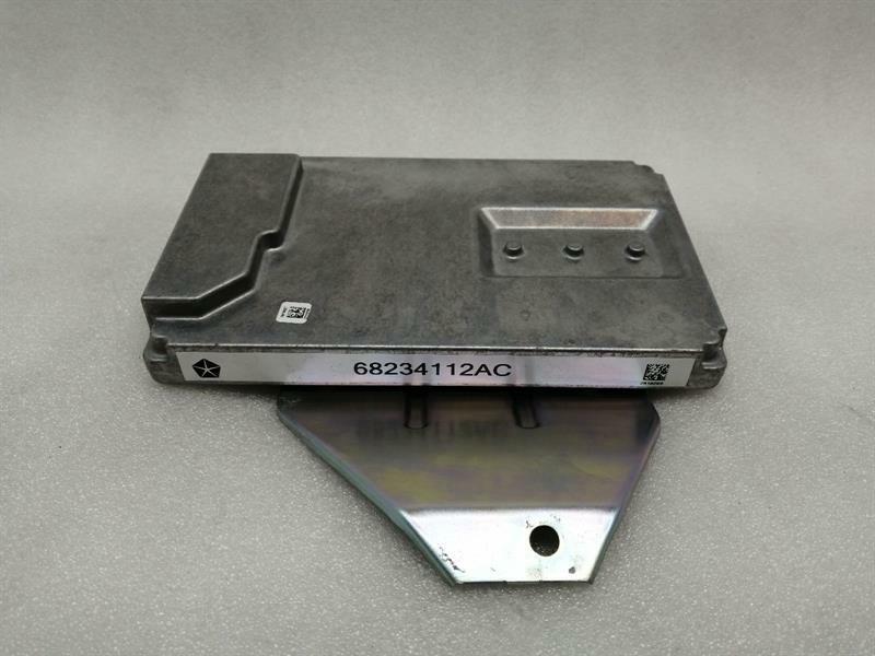 Jeep Grand Cherokee (WL) 2021-... Jeep Grand Cherokee WW2 MK4 Amplifier 68234112AC Amp