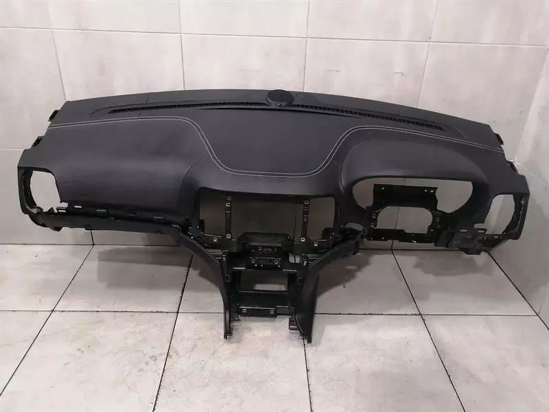 Jeep Grand Cherokee (WL) 2021-... JEEP GRAND CHEROKEE WK2 MK4 Dashboard 6TW87LU5AB Dashboard RHD Leather