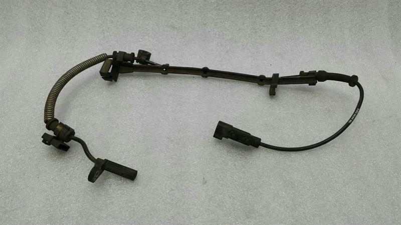 Dodge Challenger Dodge Challenger SRT A.B.S Sensor 04779646AB ABS Sensor Rear Right Body type: Coupe
Fuel: Petrol