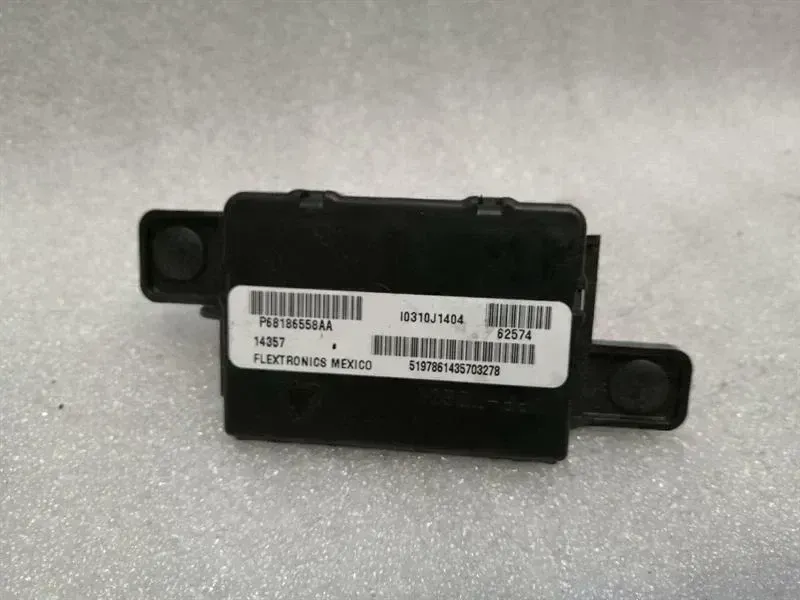 Dodge Viper SRT 2012-2017 Dodge Challenger SRT Electronic Module P68186558AA Control Unit KEYLESS GO AERIAL