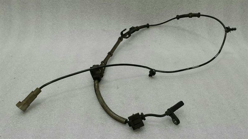 Dodge Challenger DODGE CHALLENGER SRT A.B.S Sensor 04779647AC ABS Sensor Rear Left Body type: Coupe
Fuel: Petrol