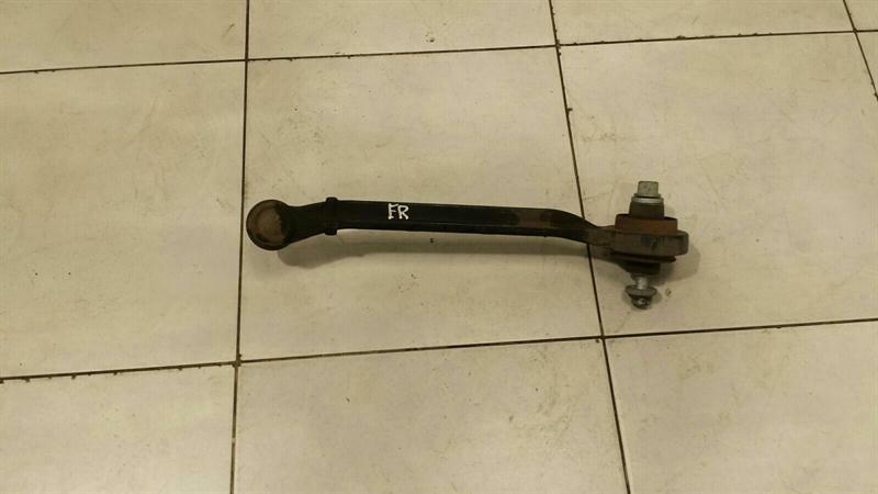 Dodge Challenger DODGE CHALLENGER SRT Right Front Wishbone 05168652AD Front Right Handbar Body type: Coupe
Fuel: Petrol