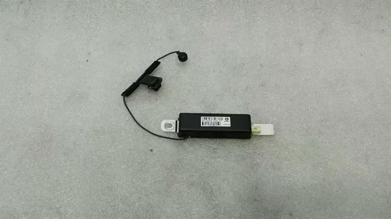 Dodge Challenger DODGE CHALLENGER SRT Aerial / Antenna 68210666AA Antenna Body type: Coupe
Fuel: Petrol